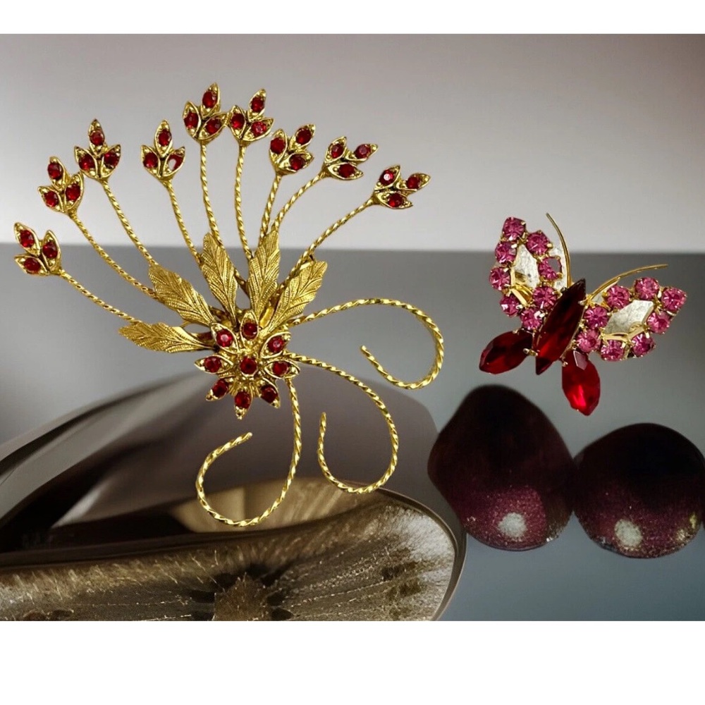 VTG 2 Lot Ruby Red Gorgeous Rhinestone Spray Brooch + Butterfly Pin Rhinestone